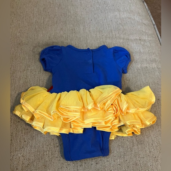 Disney baby Snow White onesie - Picture 3 of 5